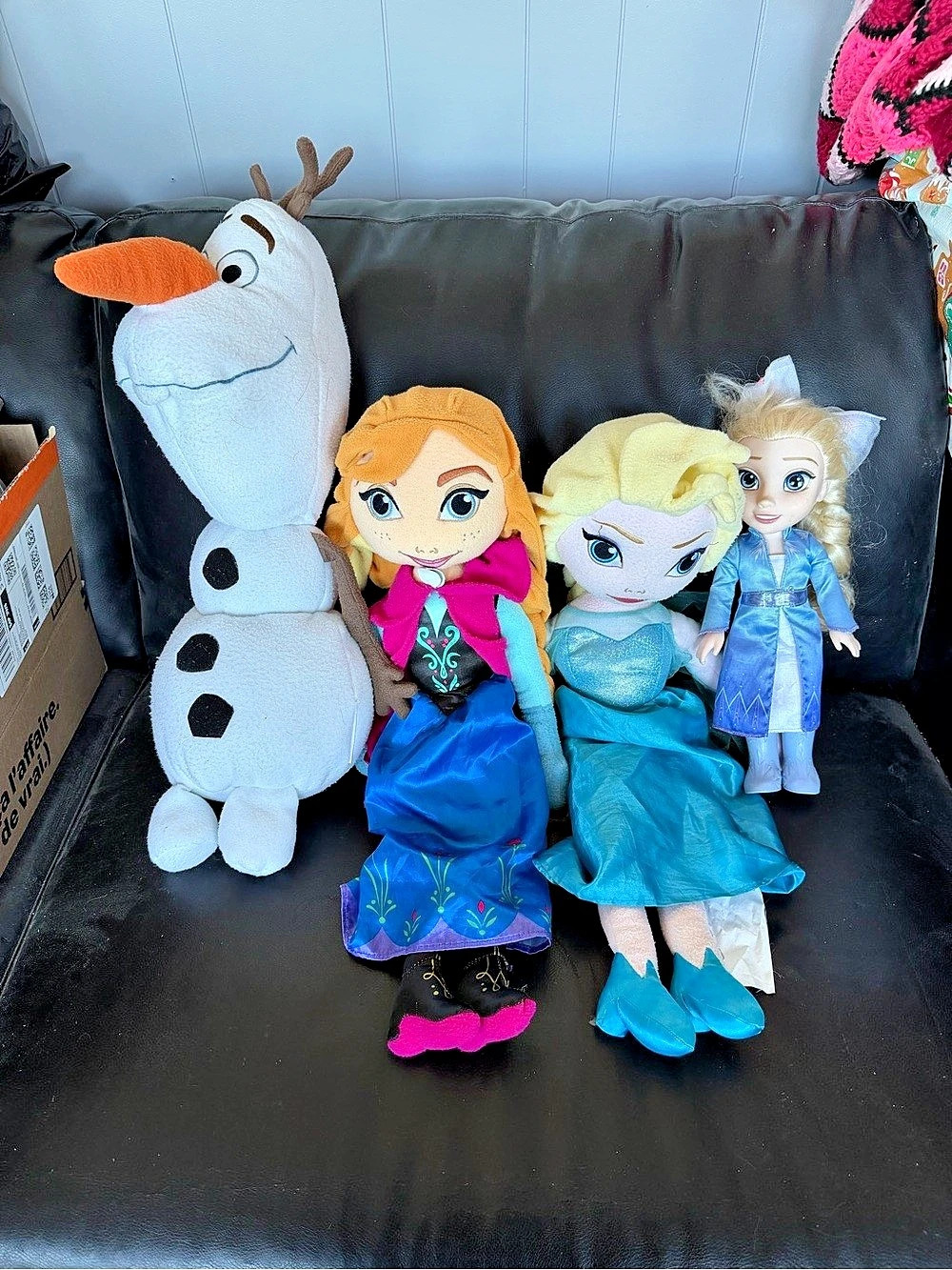 Disney Frozen Dolls Olaf Anna Elsa